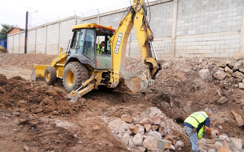 Inicia Municipio construcción de puente vehicular y pavimentación en Ejido Labor de Terrazas