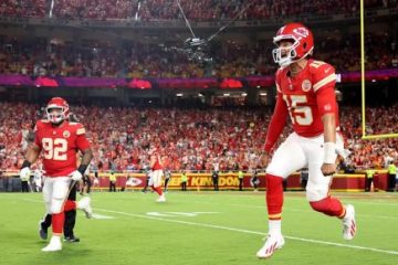 Mahomes vuelve con triunfo y Kansas City aplasta a Denver en el Monday Night Football