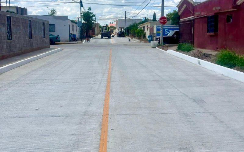 Concluye Gobierno Municipal pavimentación de la calle Hacienda de la Flor en colonia Nuevo Triunfo