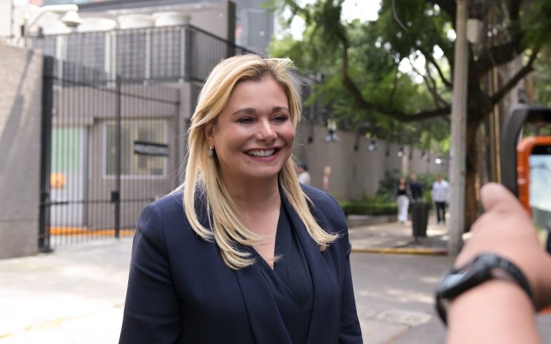 Maru Campos lleva a CDMX agenda de Chihuahua; se reúne con Segob y SSPC