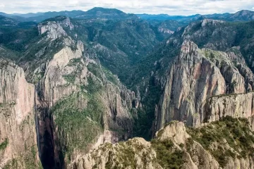El Gigante: la impresionante muralla de piedra que se esconde en Chihuahua