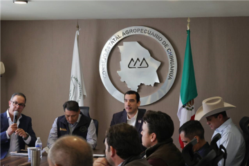 Escucha alcalde René Chavira necesidades del campo; trabajarán en seguridad y apoyo a productores