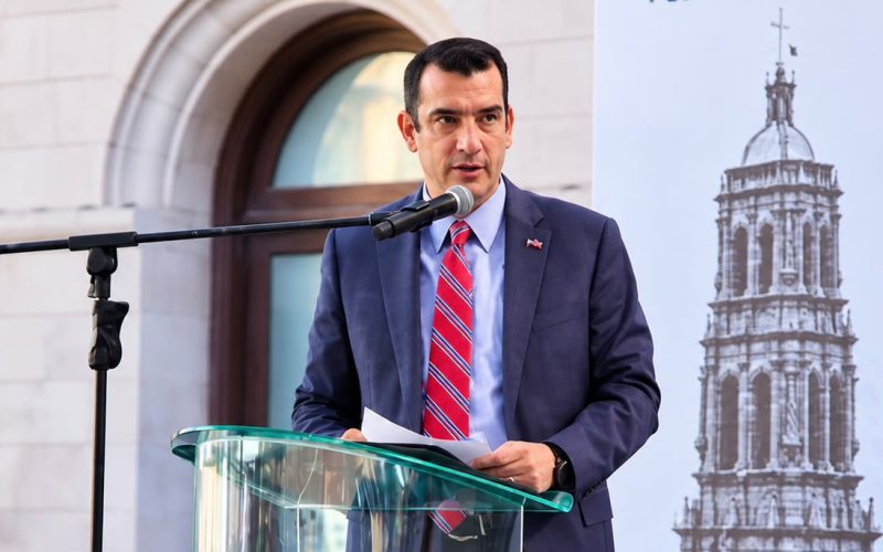 René Chavira: de la planeación al despacho principal de Chihuahua