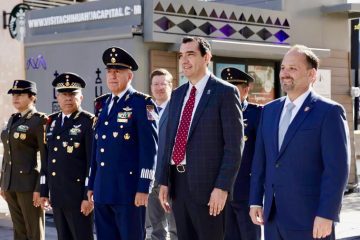 Reconoce Alcalde el 317 aniversario de Chihuahua Capital con guardia de honor