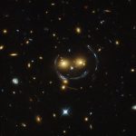 NASA revela inquietante imagen de galaxia sonriente antes de Halloween: ¿qué hay detrás de esta cara cósmica?