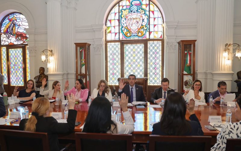 Entregan regidores del H. Ayuntamiento el segundo informe de labores de la administración 2024-2027
