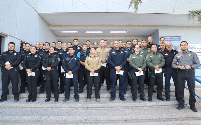 Reconoció Gobierno Municipal a 45 policías y bomberos por acciones de alto impacto