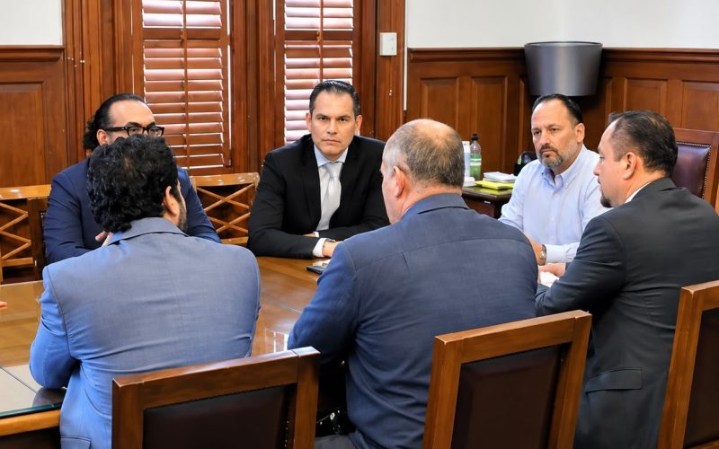 Santiago de la Peña y Gilberto Loya prometen avances en el caso Aras en 15 días