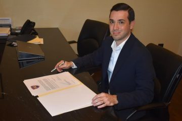 Maru Campos designa a Daniel Chaires Gutiérrez como titular del Registro Público de la Propiedad y del Notariado