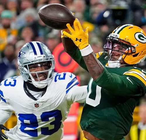 Packers vencen a Dallas y Tampa Bay queda a un triunfo de la Serie Mundial