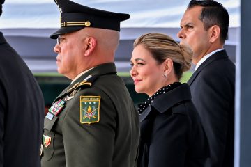 Maru Campos acude a la toma de protesta de Miguel Ángel Aguirre como Comandante de la XI Región Militar