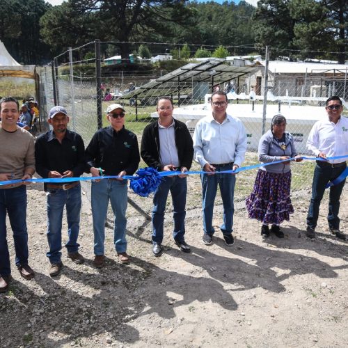 Entregan JCAS y COFAM sistema colectivo de agua potable en Guachochi