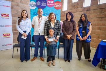 Beneficiarán DIF Municipal, OXXO y CEREDIL a mil chihuahuenses con lentes gratuitos