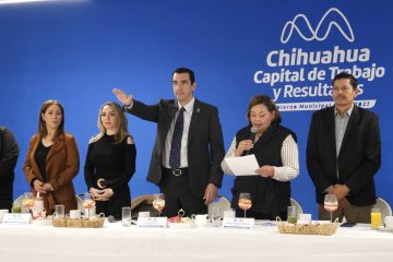 Rinde protesta René Chavira como presidente del Consejo Directivo del DIF Municipal