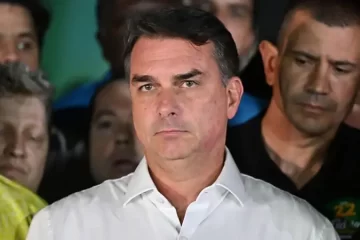 Por qué Flávio Bolsonaro pide anular las elecciones en Brasil y qué posibilidades tiene de lograrlo, según los expertos