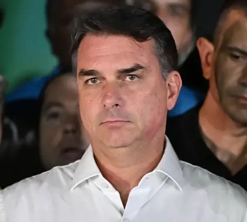 Por qué Flávio Bolsonaro pide anular las elecciones en Brasil y qué posibilidades tiene de lograrlo, según los expertos