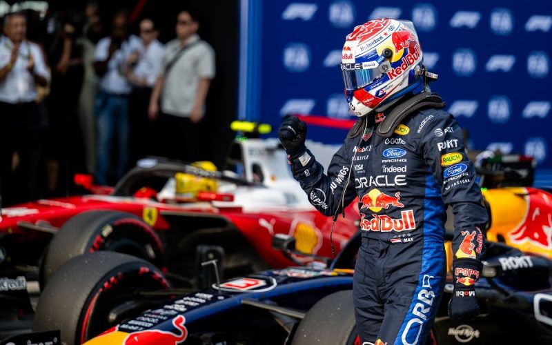 Verstappen gana en Malasia el caótico Gran Premio de Baréin, retrasado por la lluvia